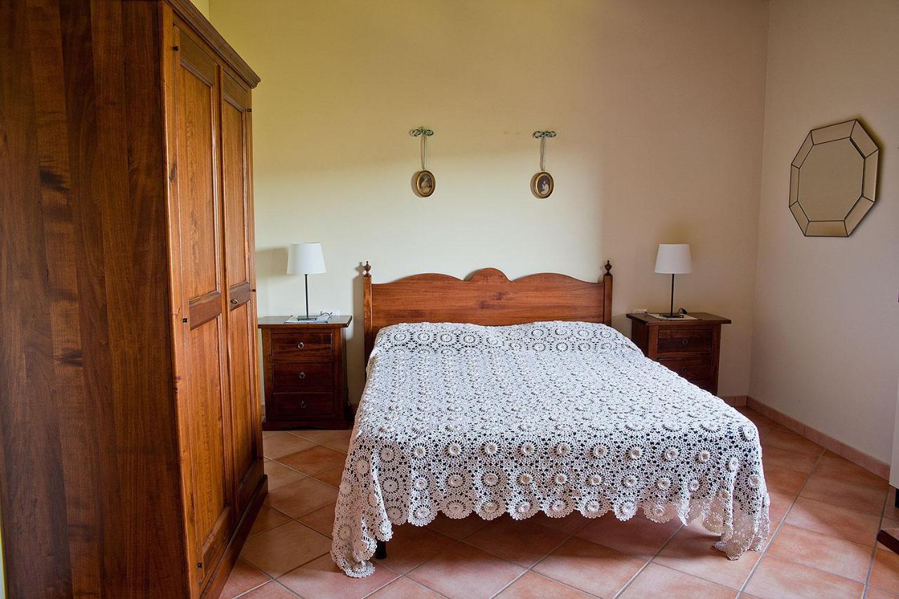 Podere L'Ulivo ซานมีเนียโต ภายนอก รูปภาพ