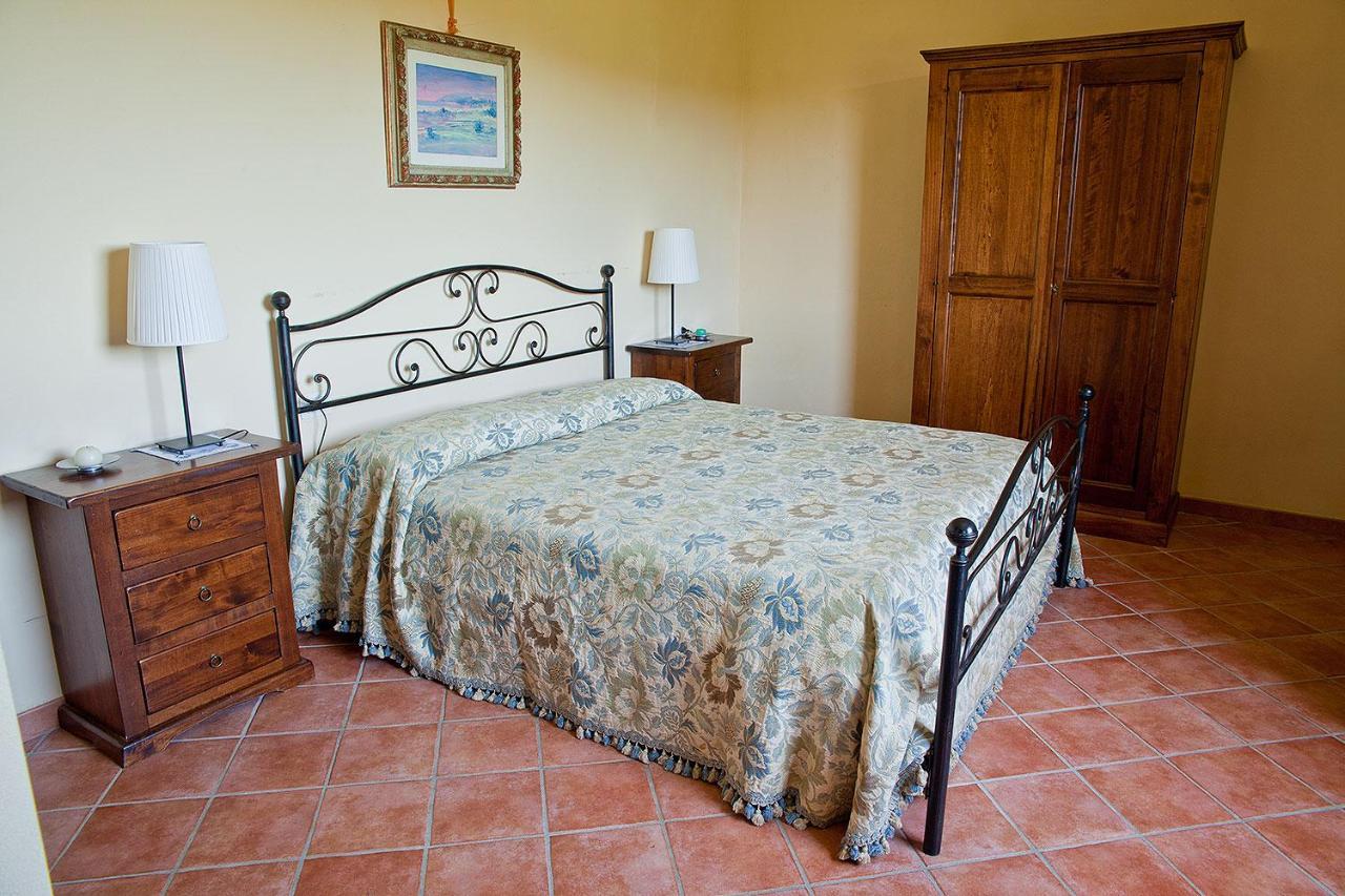 Podere L'Ulivo ซานมีเนียโต ภายนอก รูปภาพ