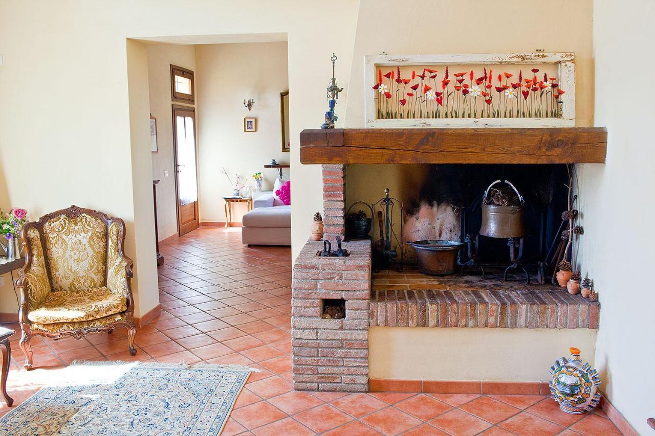 Podere L'Ulivo ซานมีเนียโต ภายนอก รูปภาพ